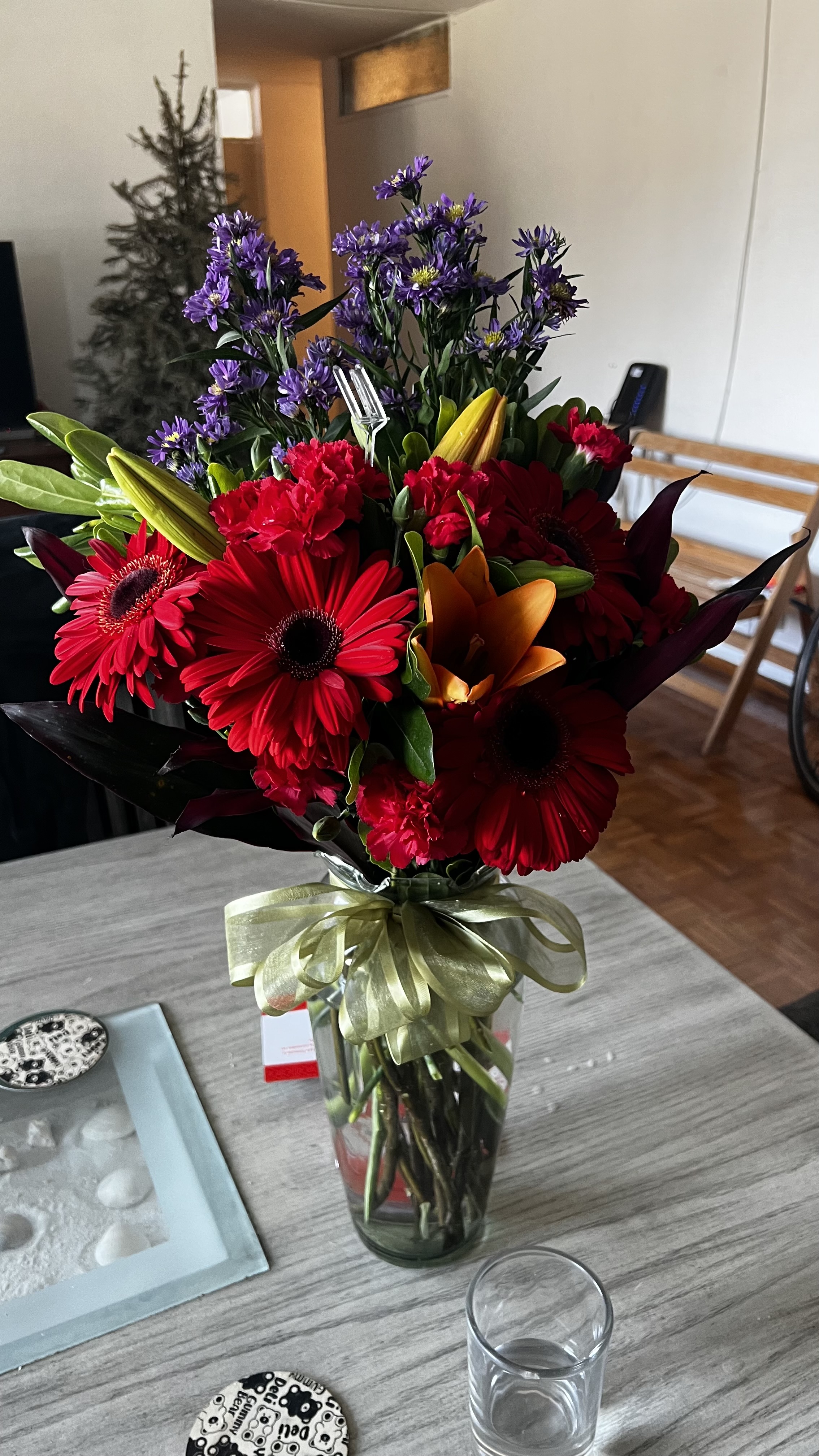 Arreglo vibrante con gerberas